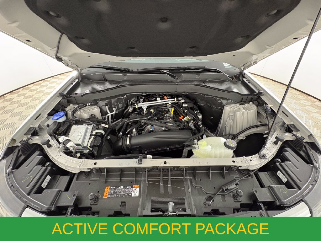 New 2026 Ford Explorer Active w/ Active Comfort Package RWD image 32