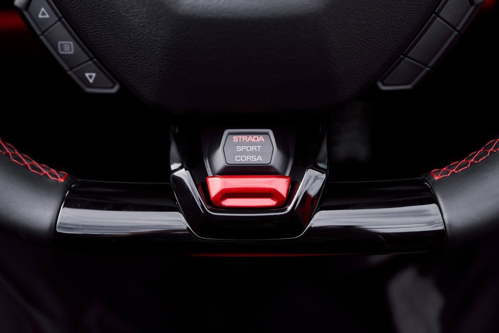 Used 2021 Lamborghini Huracan EVO image 50