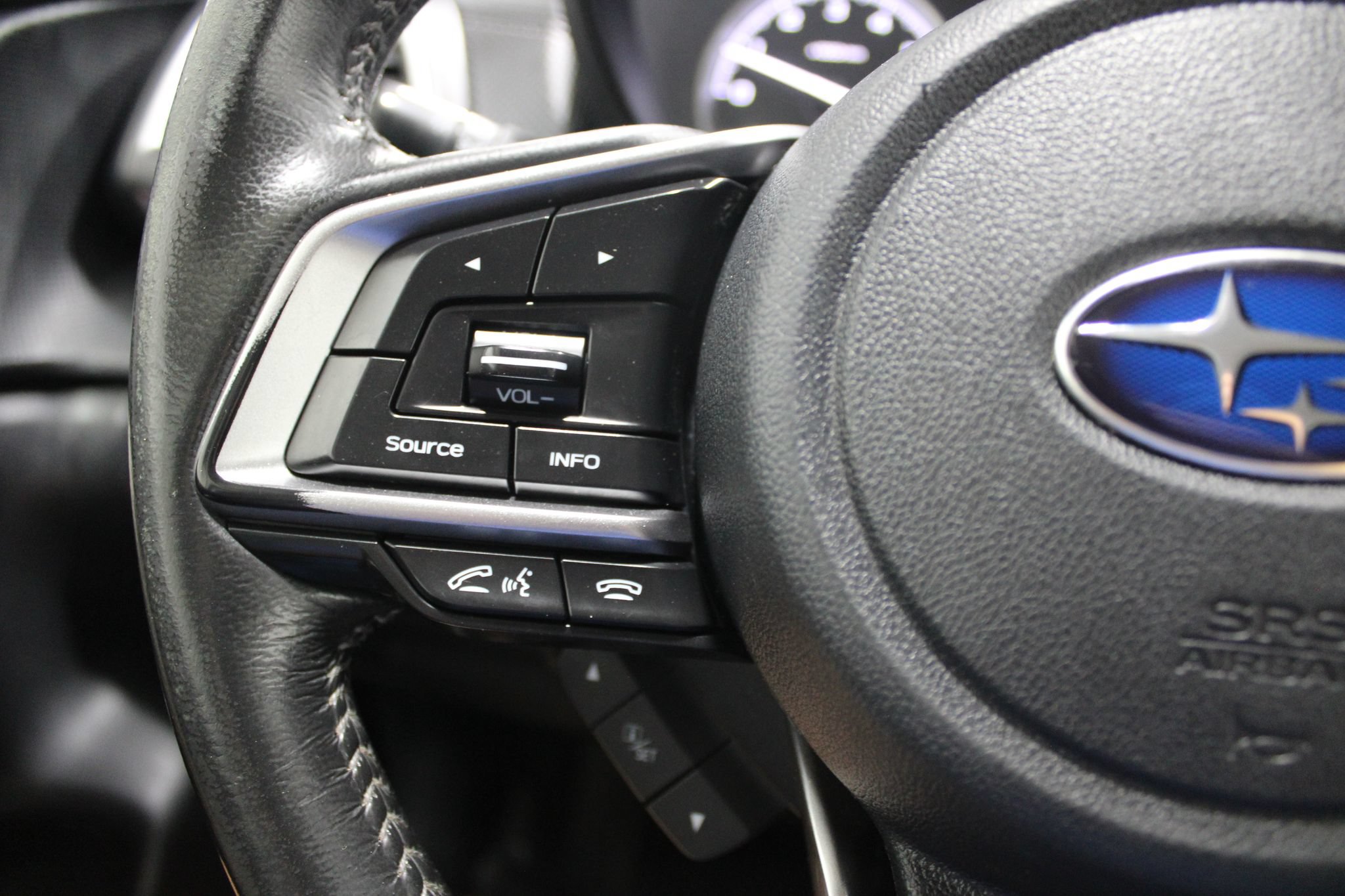 Used 2023 Subaru Forester Premium AWD/4WD image 41