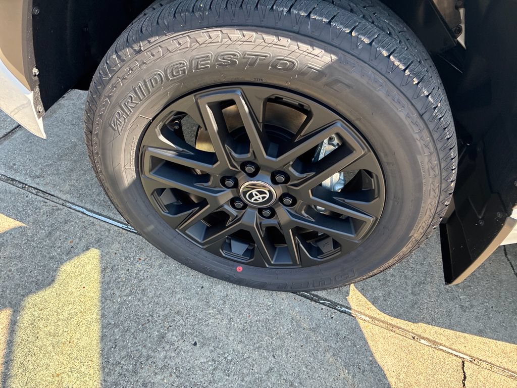 New 2026 Toyota Tundra SR5 RWD image 40