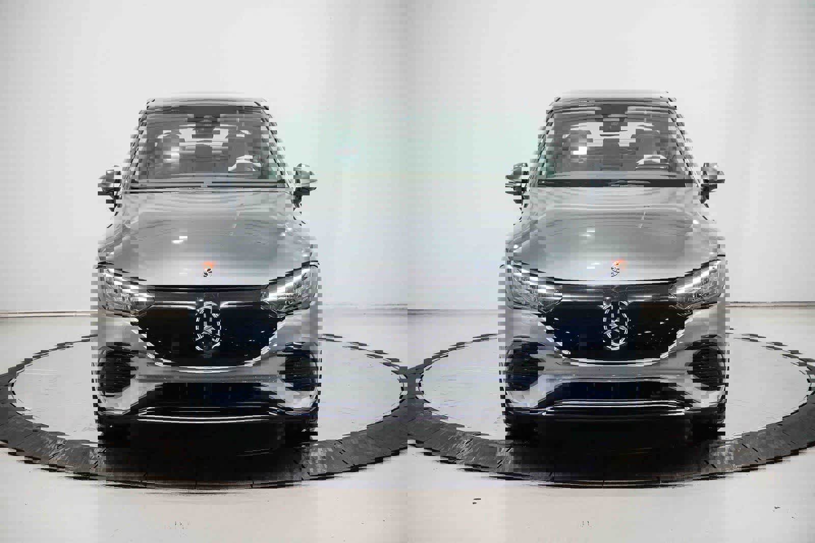 Certified 2023 Mercedes-Benz EQE 500 4MATIC Sedan image 6