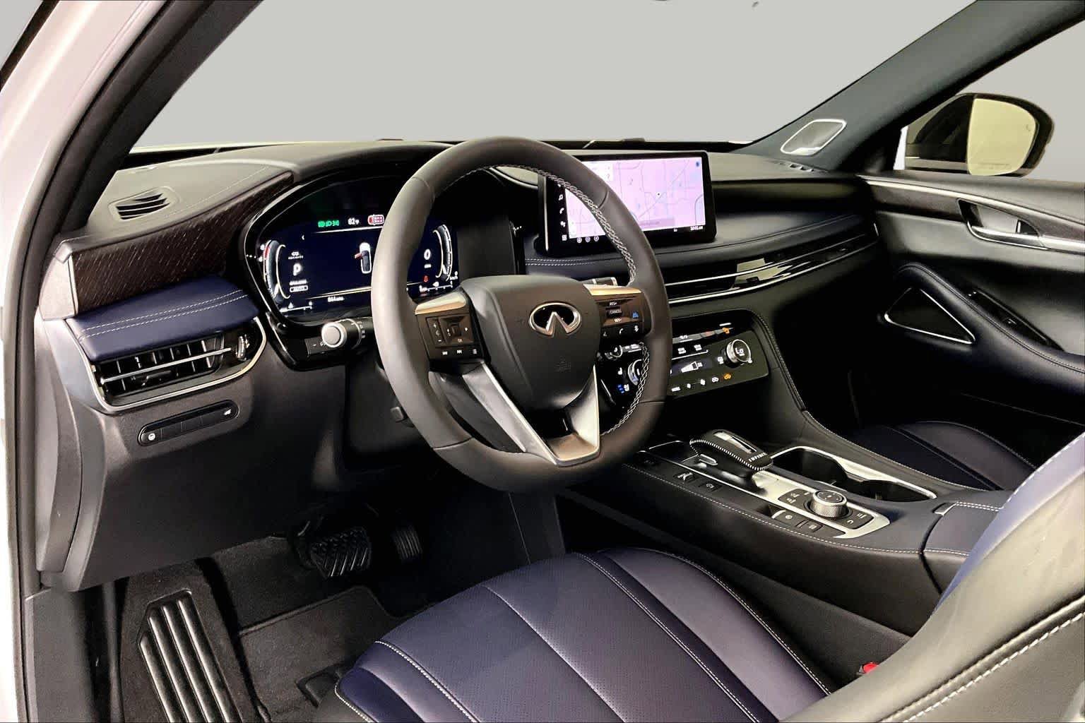 Used 2026 INFINITI QX60 Sport AWD/4WD image 17