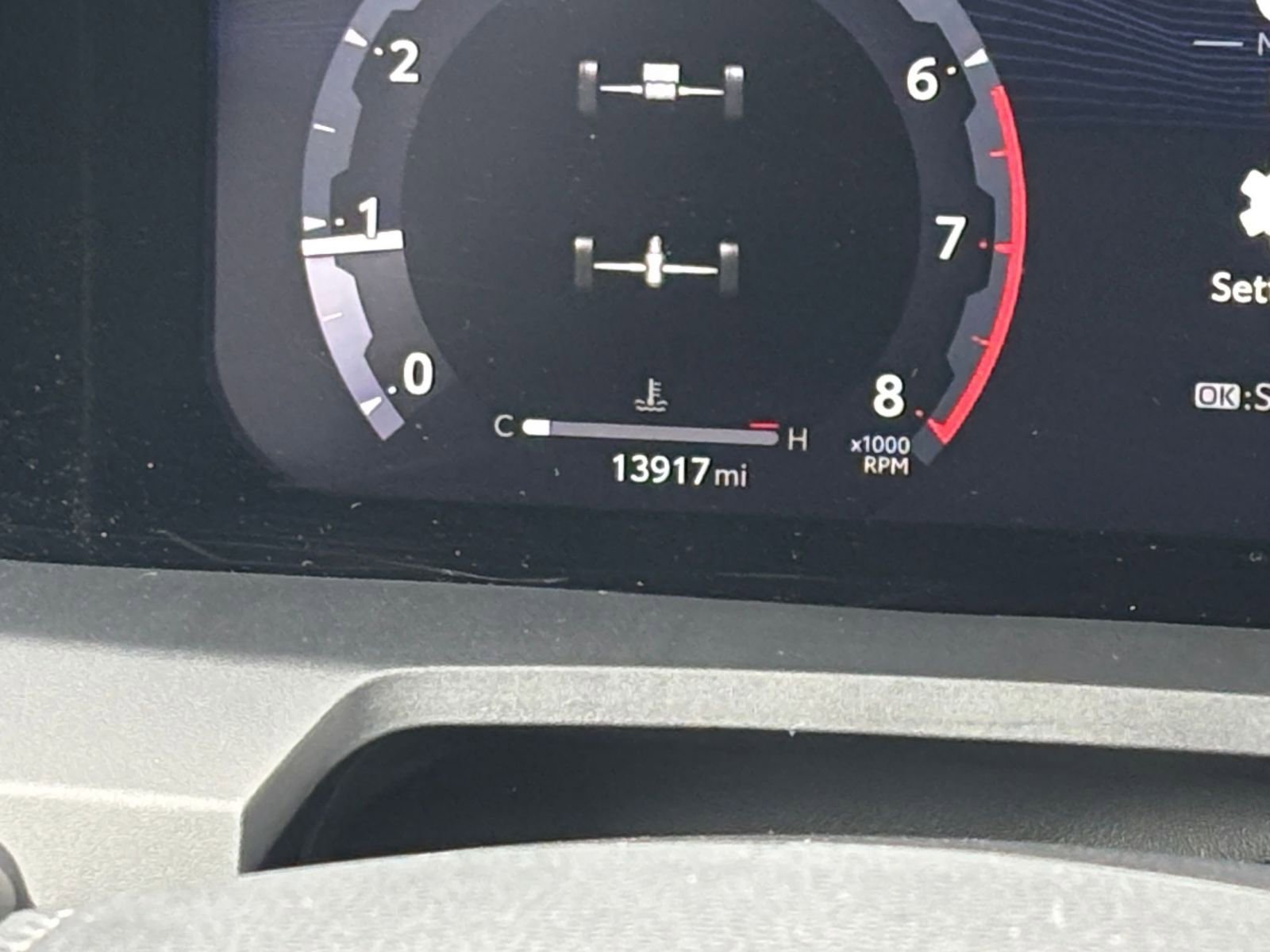 Used 2025 Toyota Tacoma SR image 39