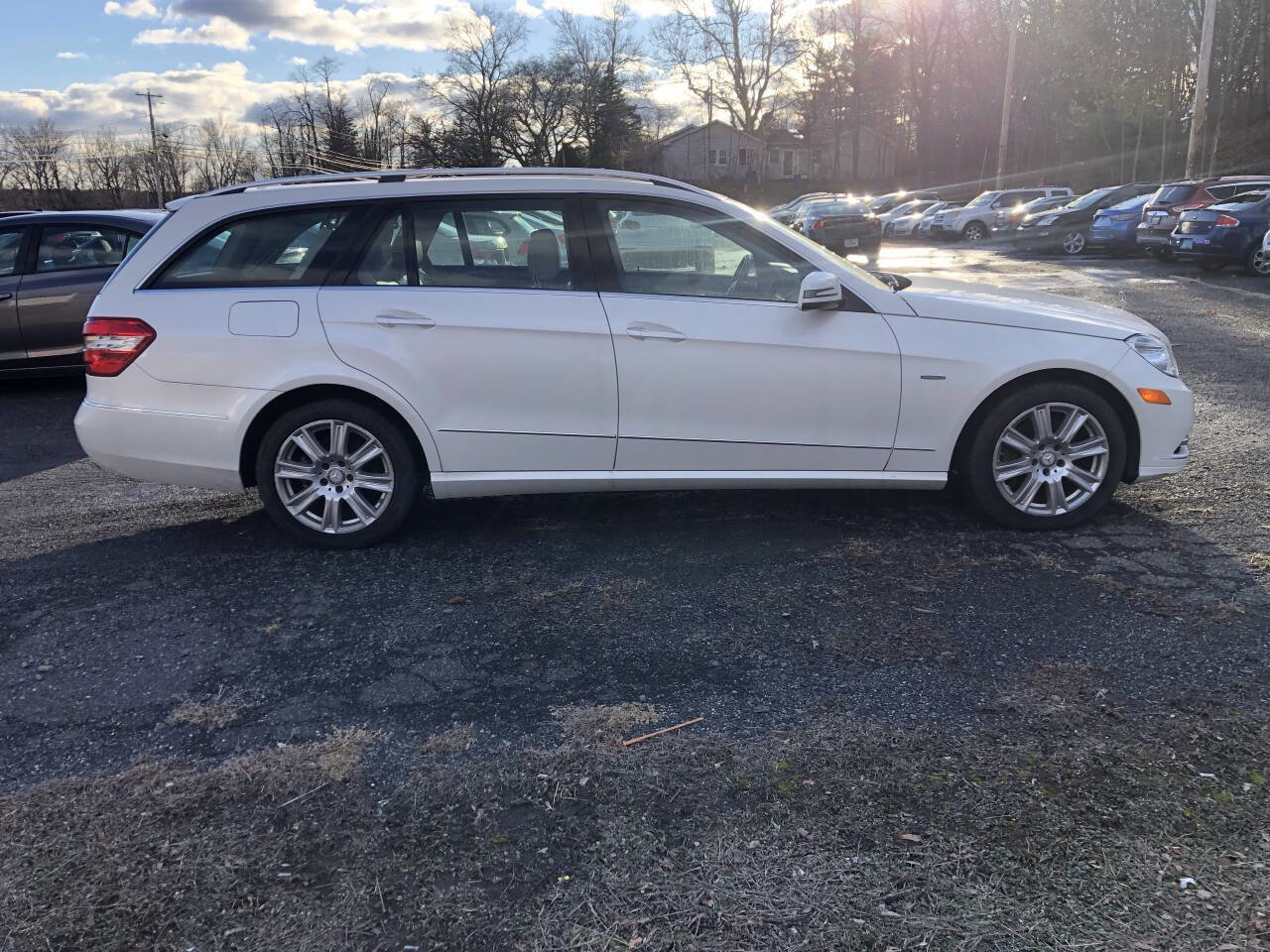 Used 2012 Mercedes-Benz E 350 4MATIC Wagon image 5