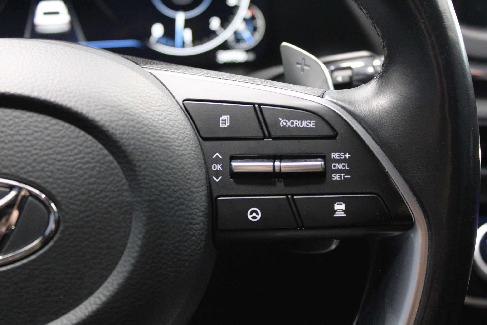 Used 2022 Hyundai Sonata Limited FWD image 39