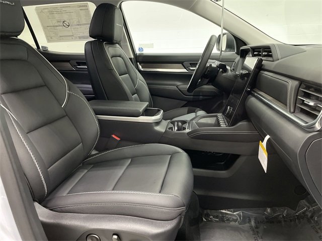 New 2026 GMC Terrain Denali w/ LPO, Floor Liner Package image 20