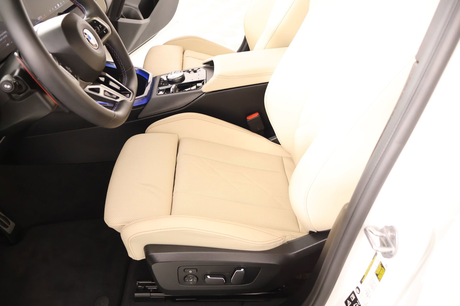 Used 2026 BMW X3 M50 w/ Premium Package AWD/4WD image 12