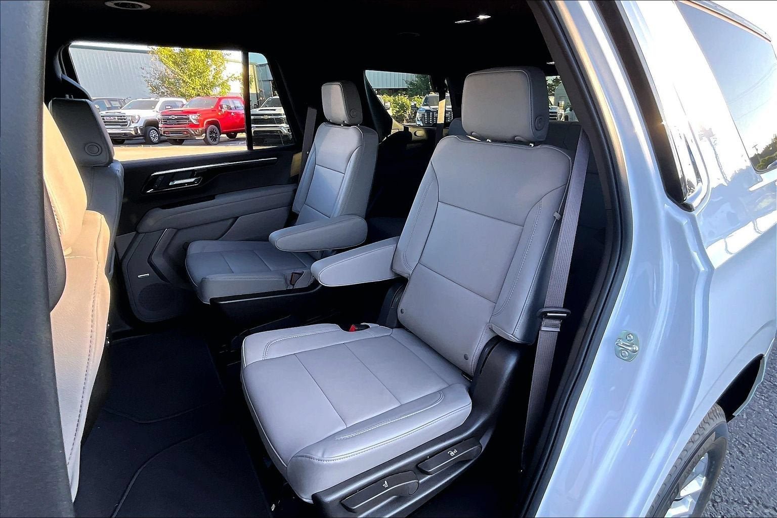 New 2026 Chevrolet Tahoe LT w/ Comfort Package AWD/4WD image 10
