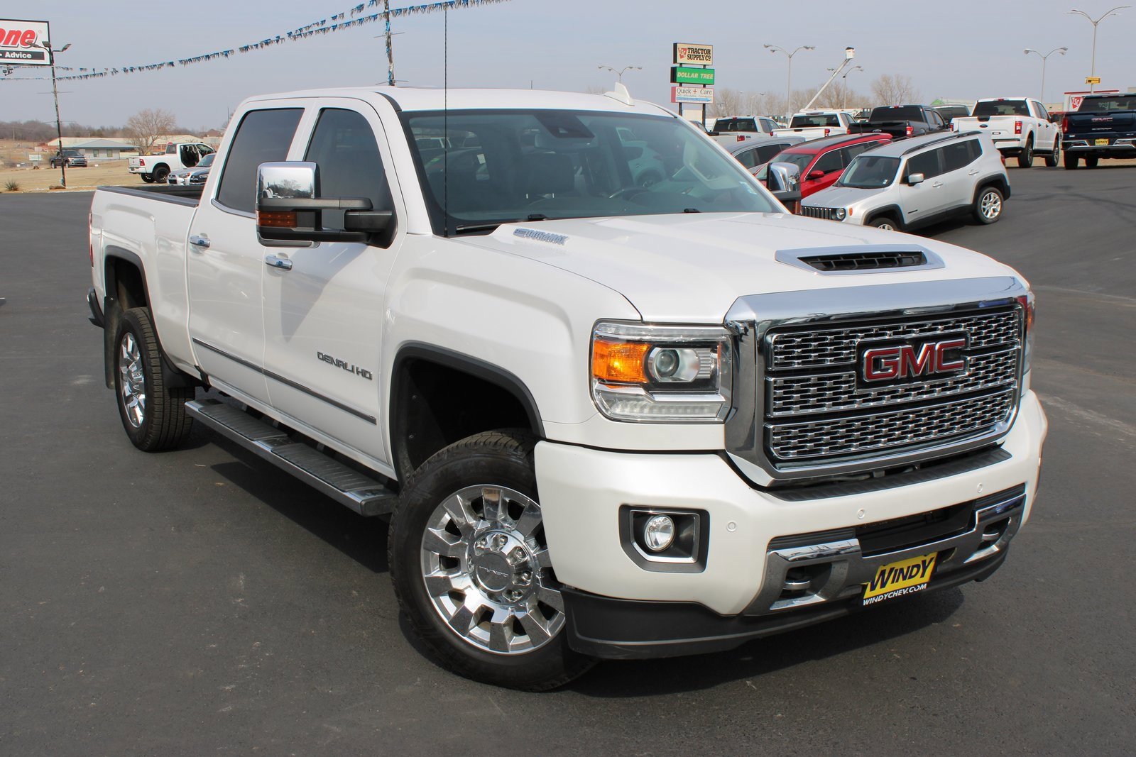 Used 2019 GMC Sierra 2500 Denali w/ Duramax Plus Package image 2