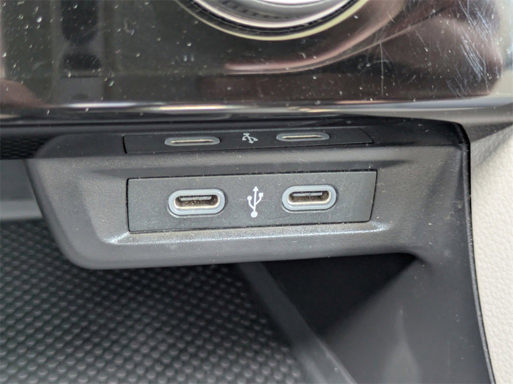 Used 2023 Volkswagen Jetta SE image 21