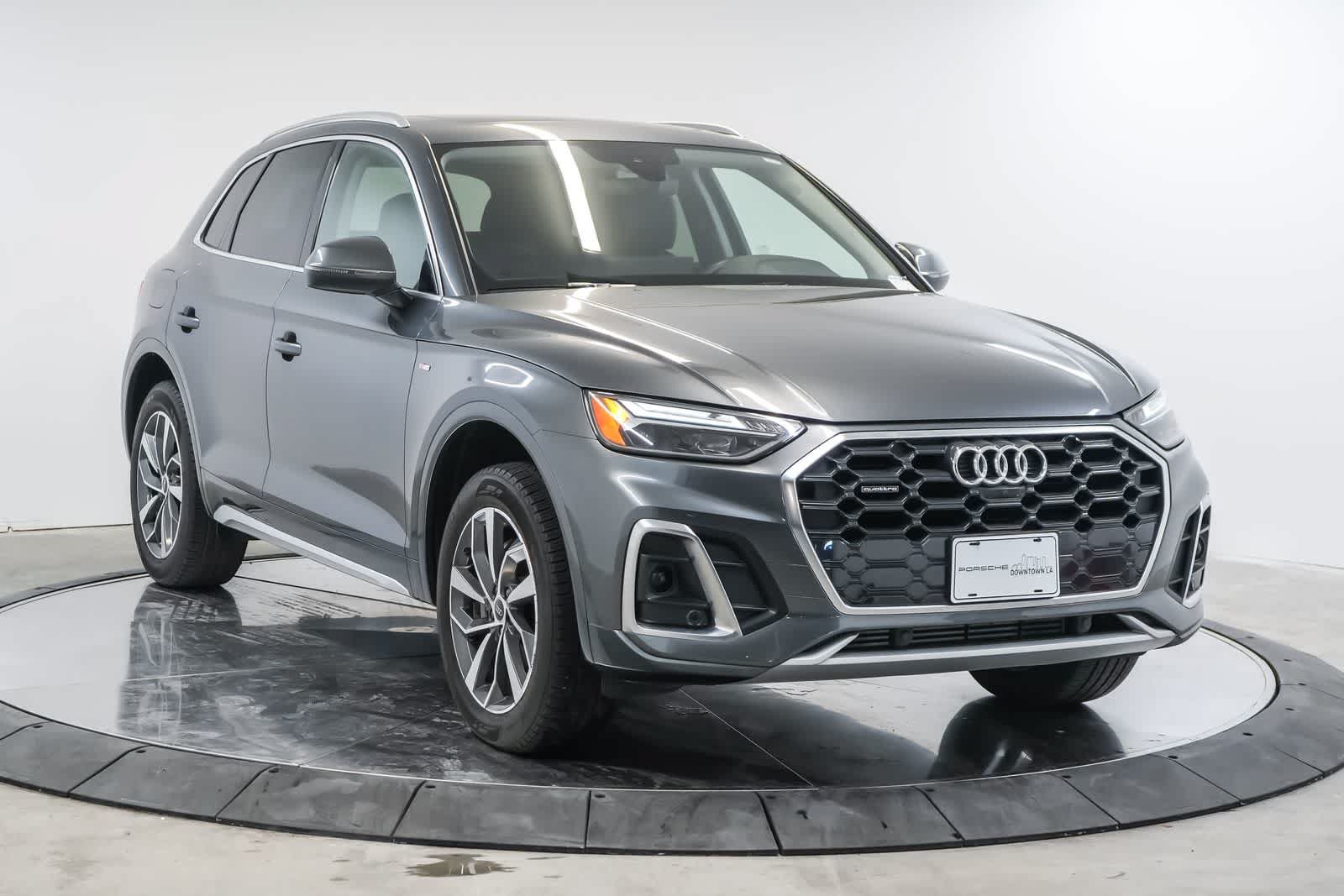 Used 2023 Audi Q5 2.0T Premium Plus w/ Premium Plus Package AWD/4WD image 7