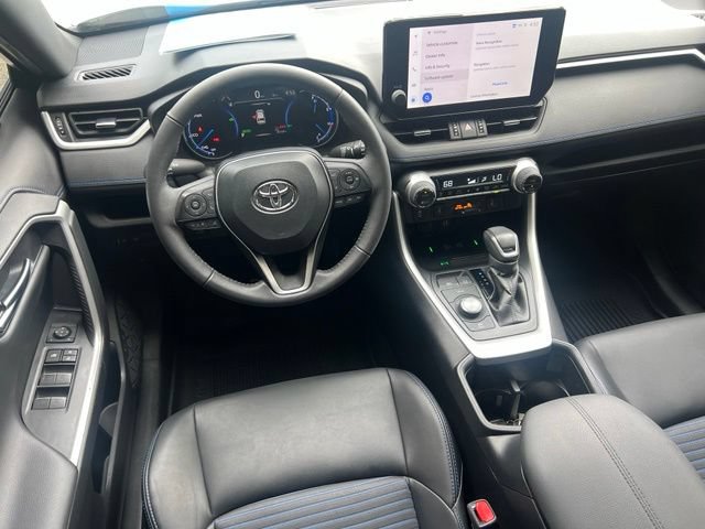 Used 2024 Toyota RAV4 XSE AWD/4WD image 9