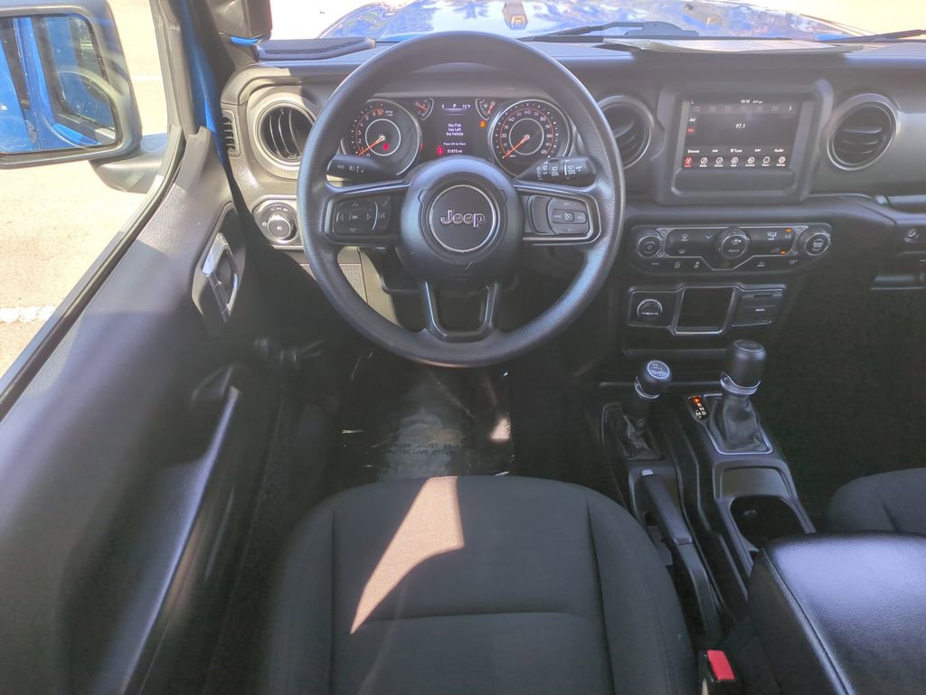 Used 2022 Jeep Wrangler Unlimited Sport image 17