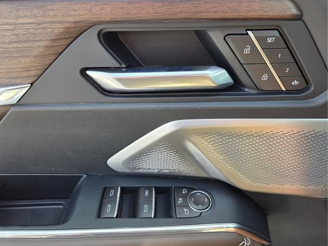 New 2026 GMC Acadia Denali Ultimate FWD image 24