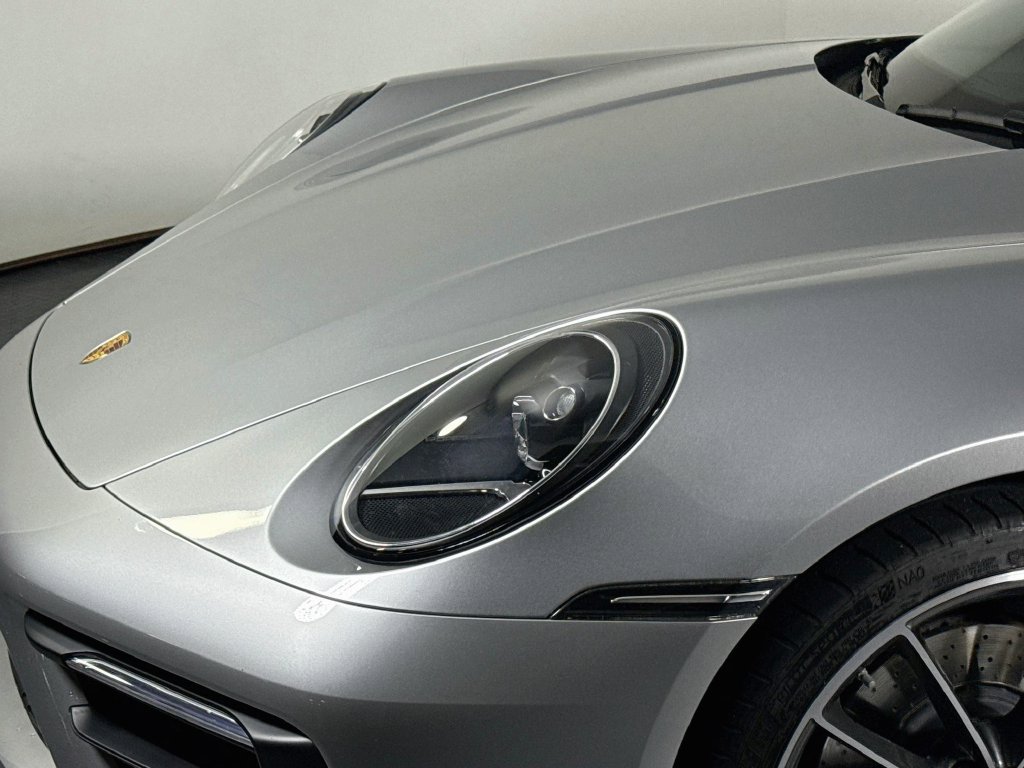 Certified 2023 Porsche 911 Targa 4S AWD/4WD image 24
