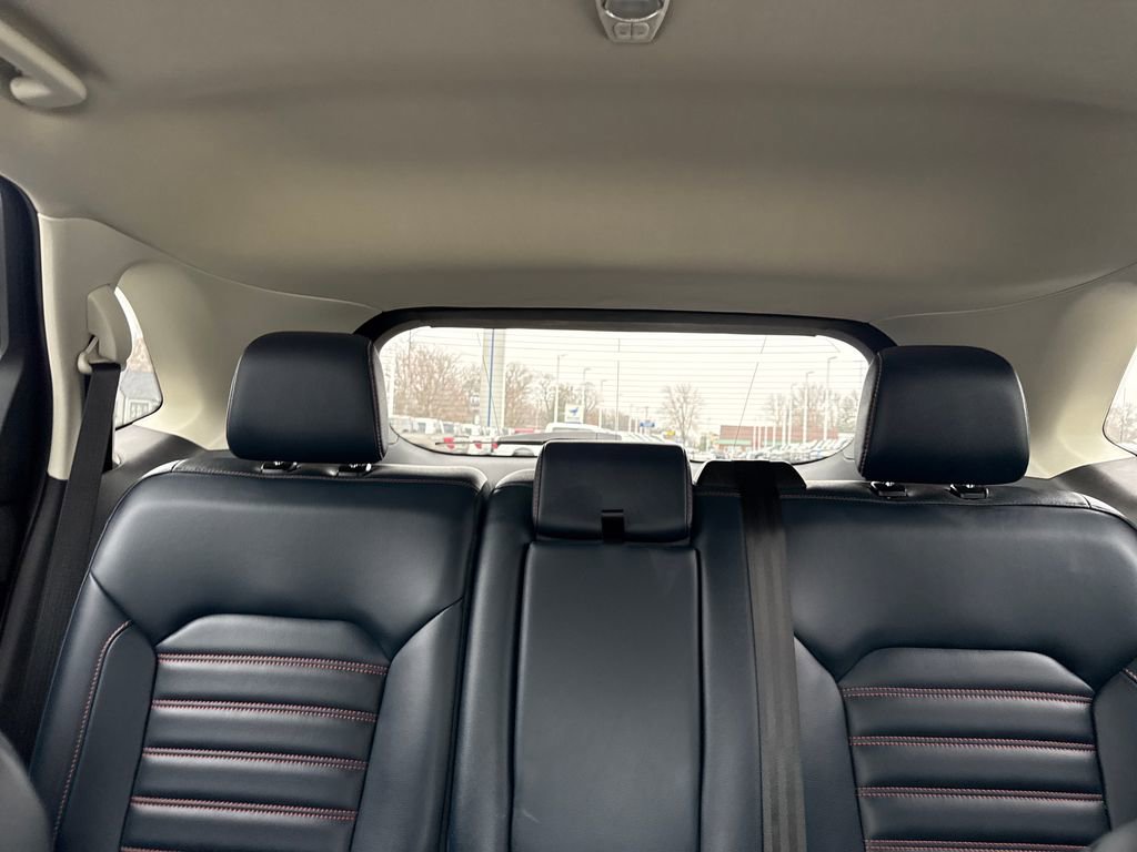 Used 2024 Ford Edge SEL w/ Sport Appearance Package image 41