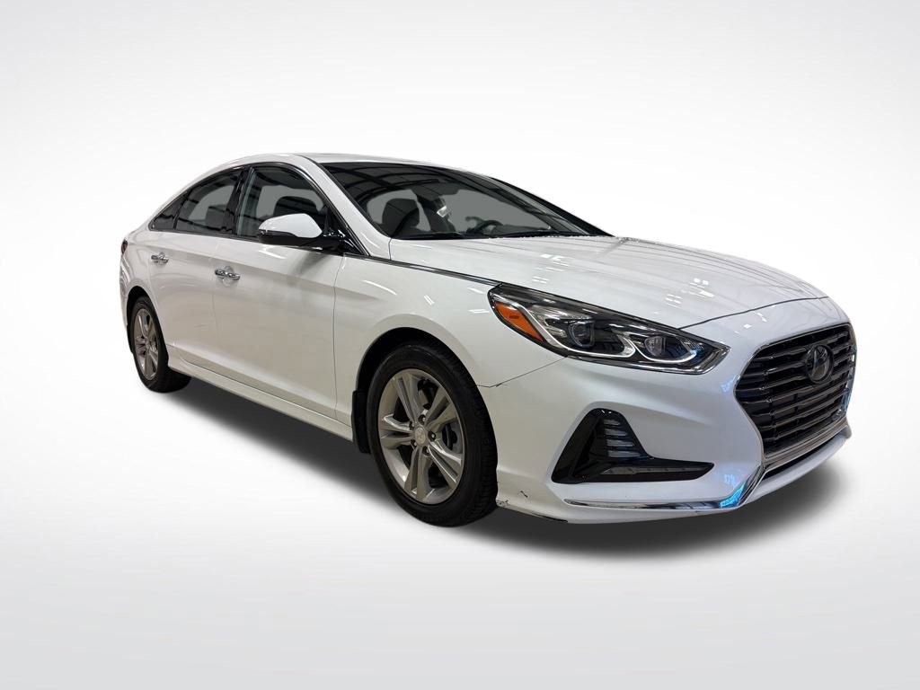 Used 2018 Hyundai Sonata Limited w/ Limited Ultimate Package 03 image 3