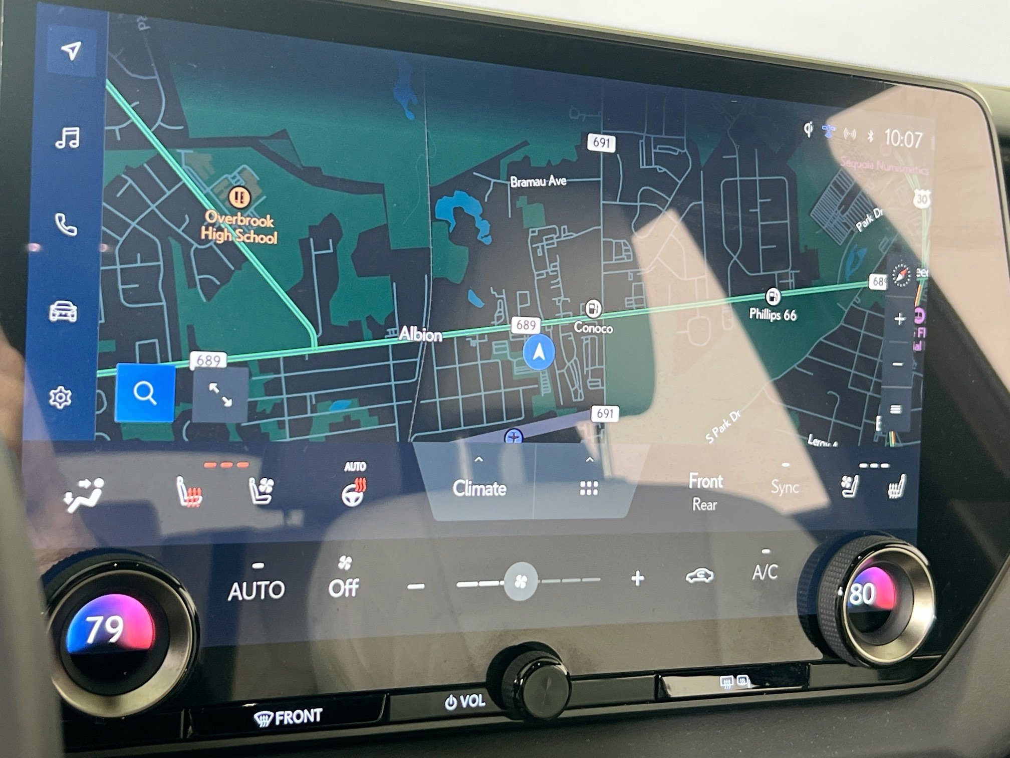 Used 2025 Lexus RX 350h w/ Accessory Package image 13