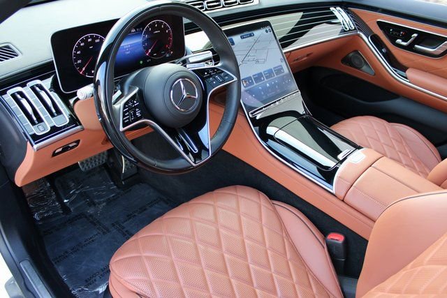 Used 2024 Mercedes-Benz S 580 4MATIC Sedan image 10