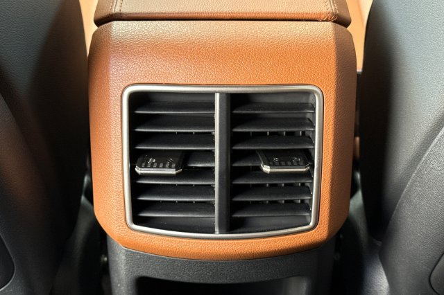 New 2027 Kia Sportage X-Line AWD/4WD image 15