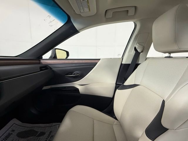 Certified 2025 Lexus ES 300h 300h w/ Premium Package image 21