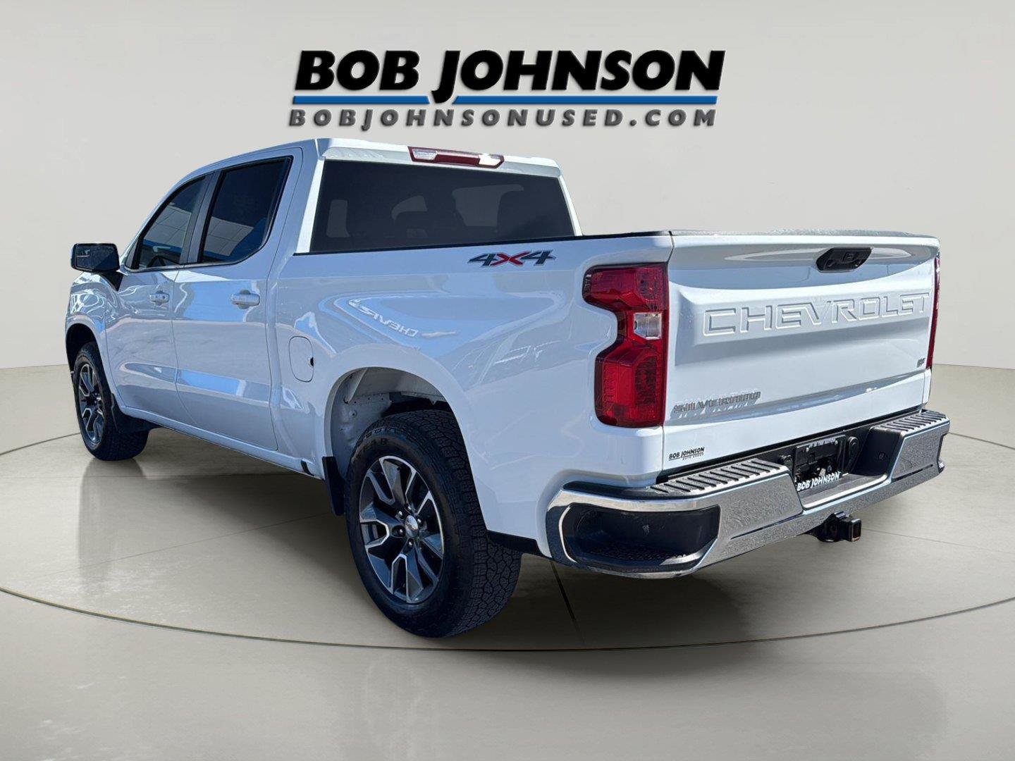 Used 2025 Chevrolet Silverado 1500 LT AWD/4WD image 5