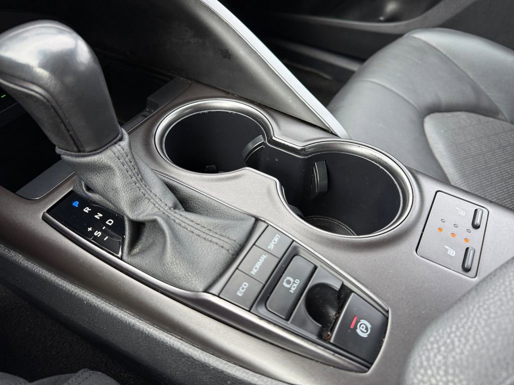 Used 2024 Toyota Camry XSE image 35