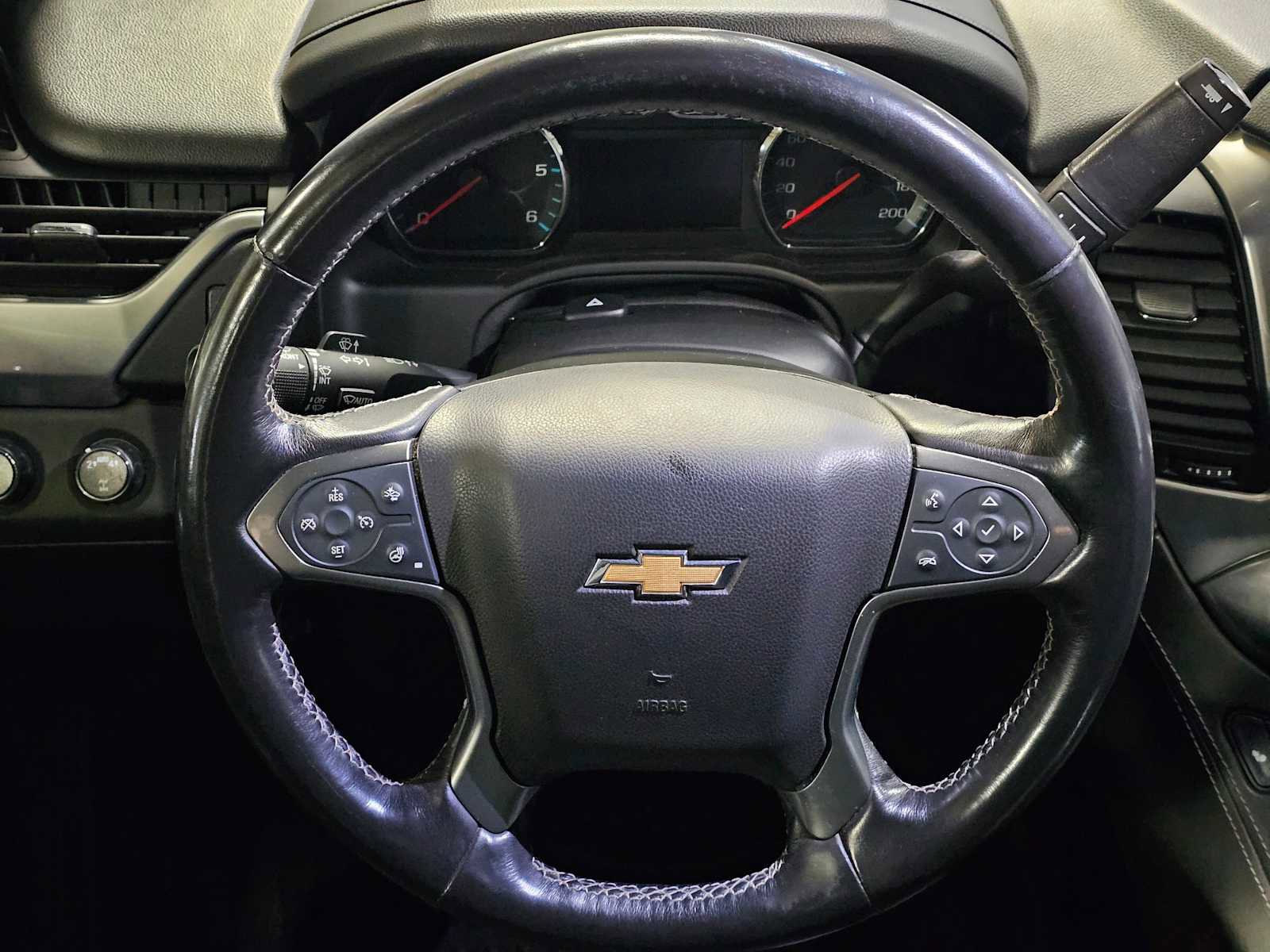 Used 2019 Chevrolet Tahoe LT w/ Luxury Package AWD/4WD image 21