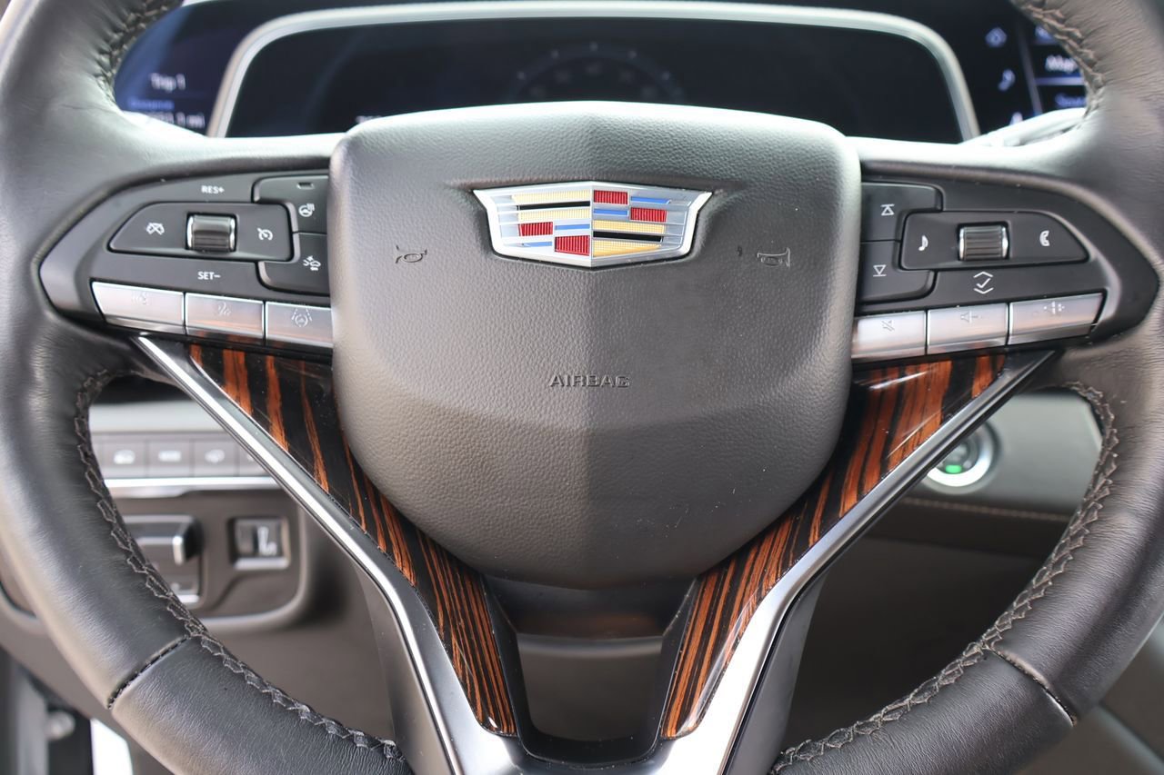 Certified 2024 Cadillac Escalade Premium Luxury w/ Performance Package AWD/4WD image 23