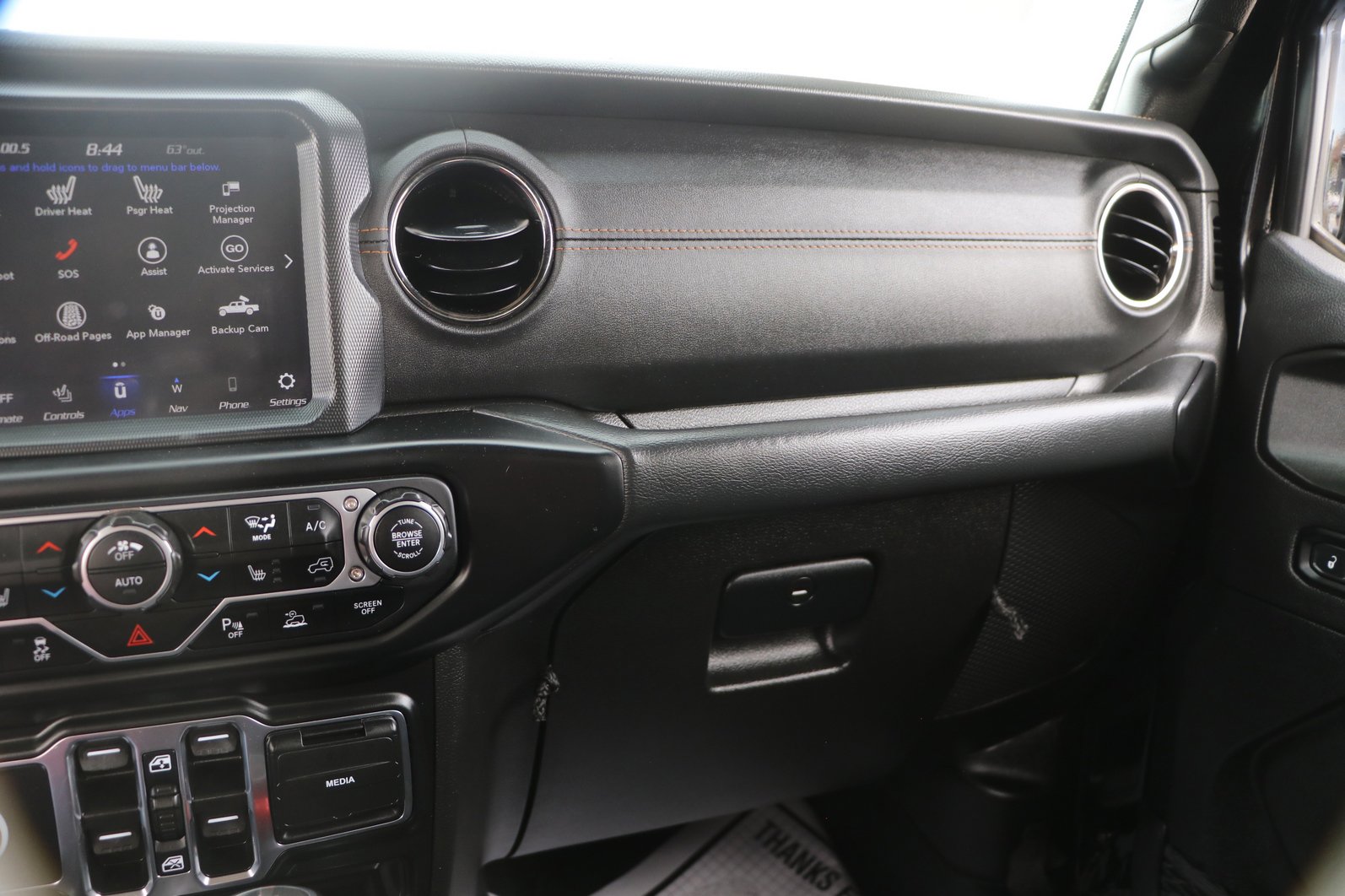 Used 2023 Jeep Gladiator Overland AWD/4WD image 26