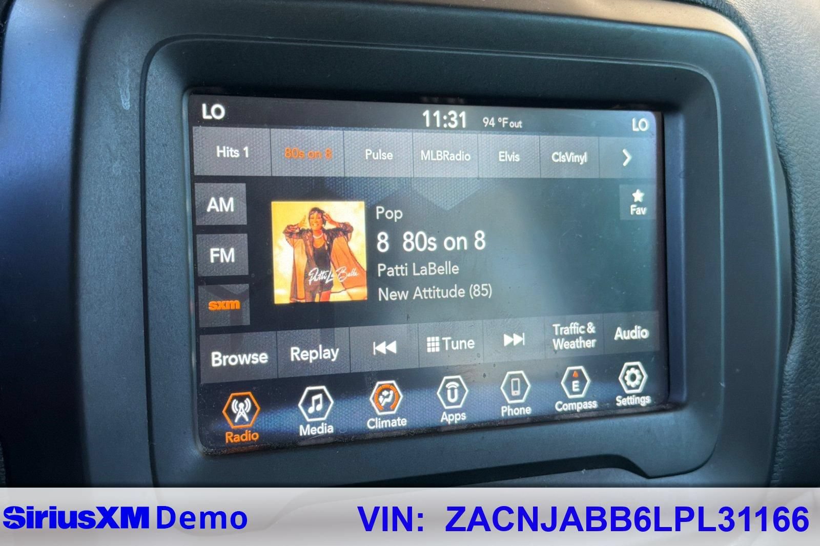 Used 2020 Jeep Renegade Latitude w/ Popular Equipment Group FWD image 27
