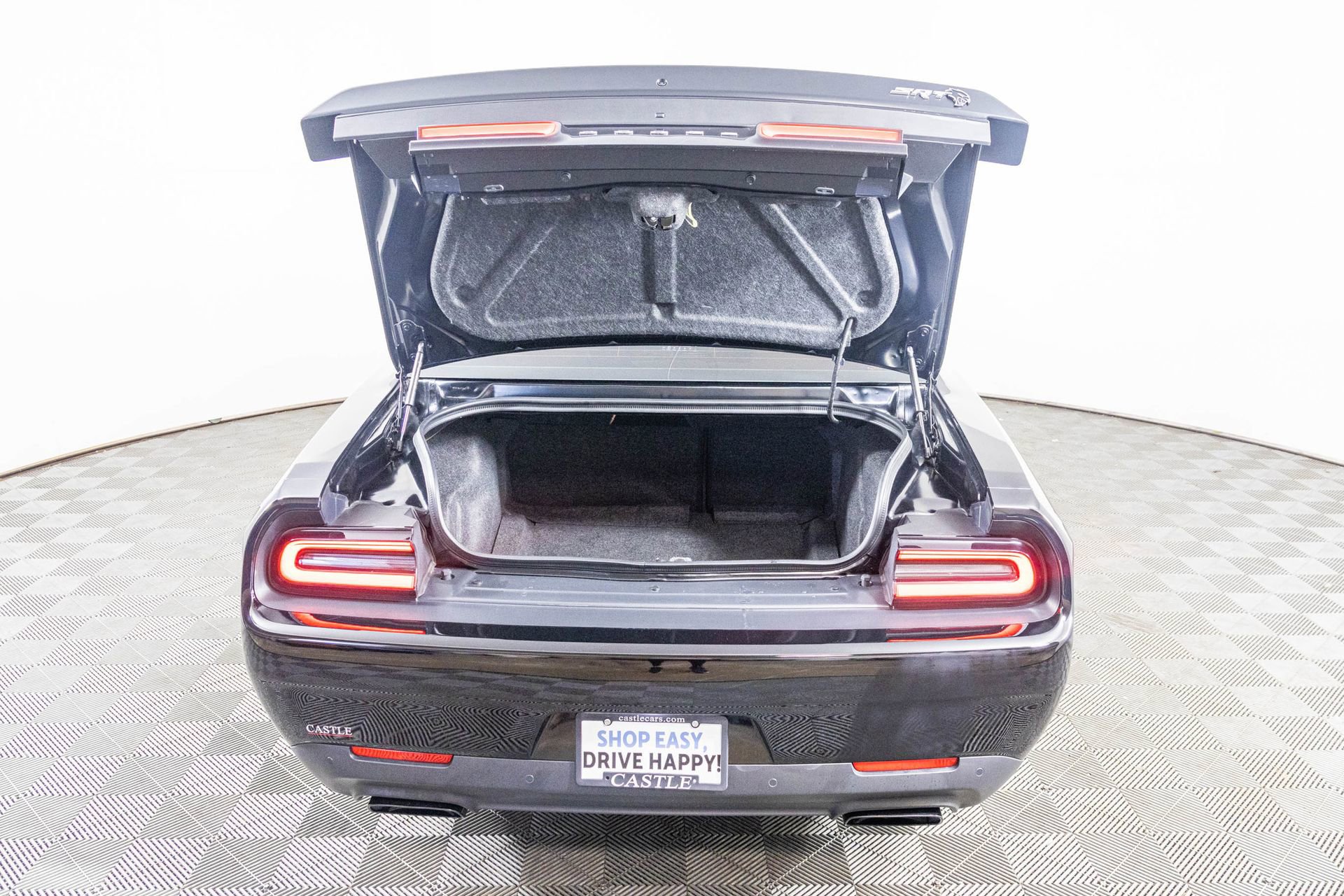 Used 2019 Dodge Challenger SRT Hellcat w/ Laguna Leather Package image 32