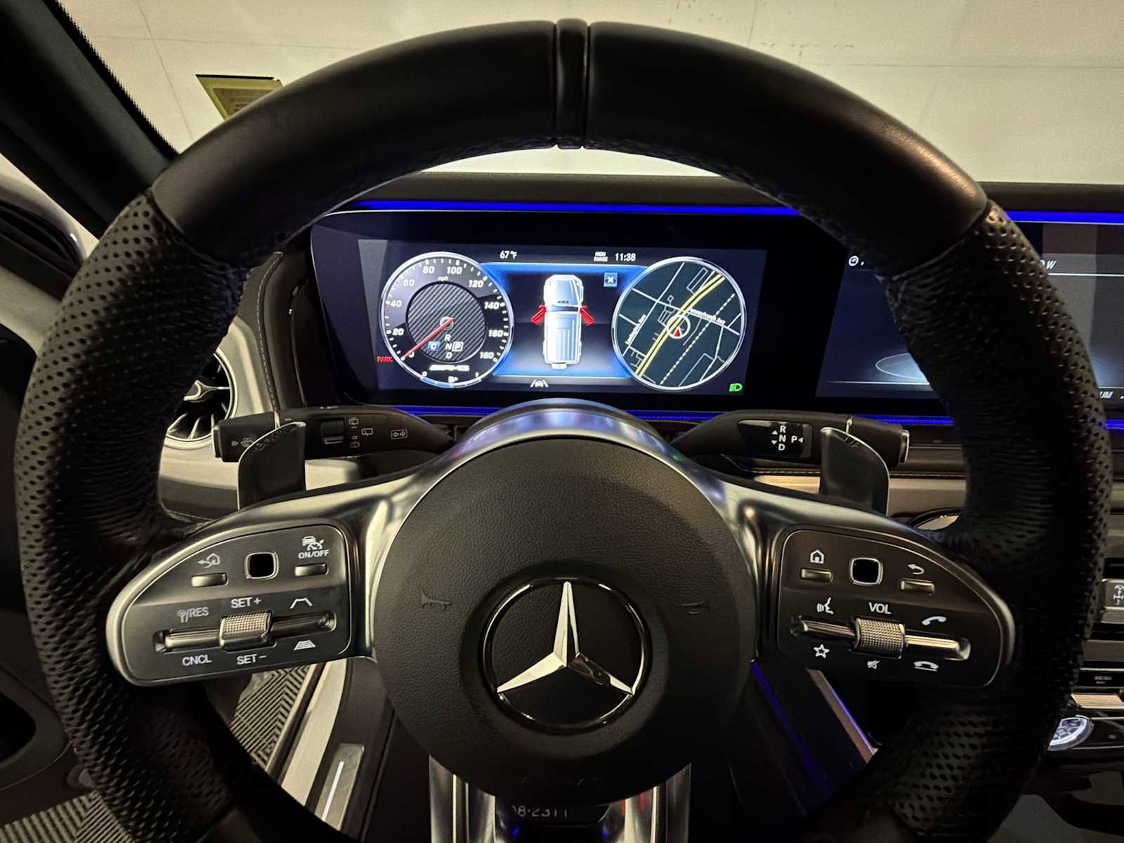 Used 2023 Mercedes-Benz G 63 AMG AMG G 63 image 13