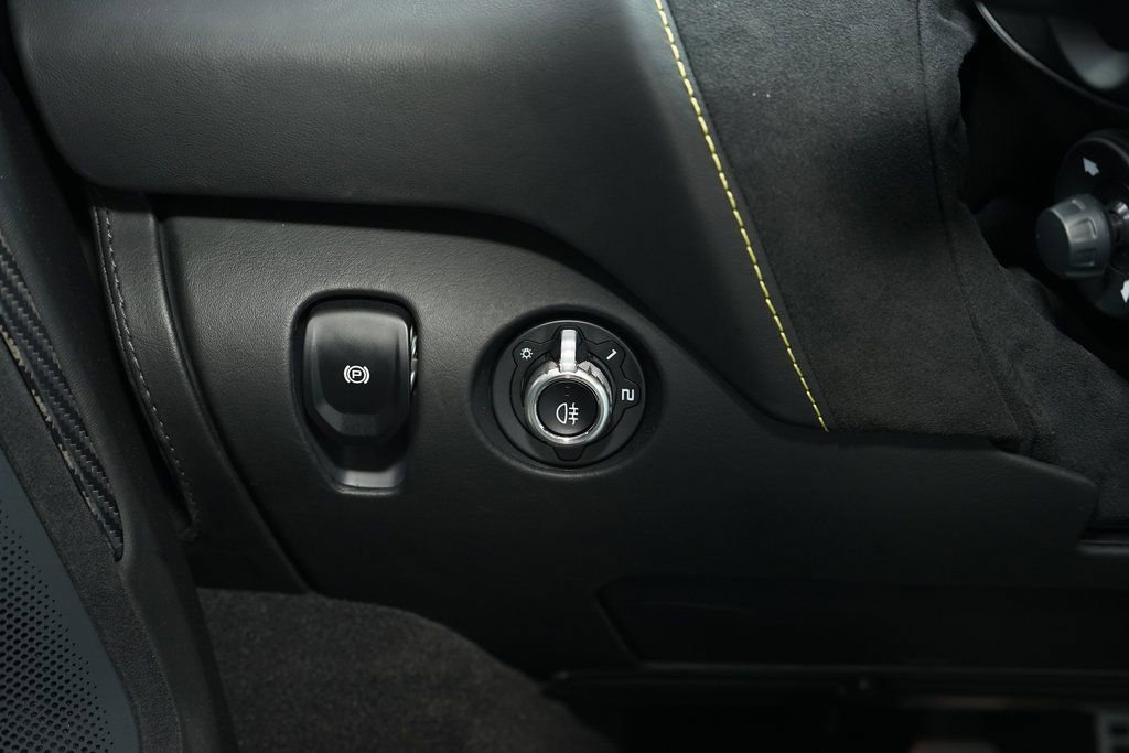 Used 2022 McLaren 720S Performance image 30