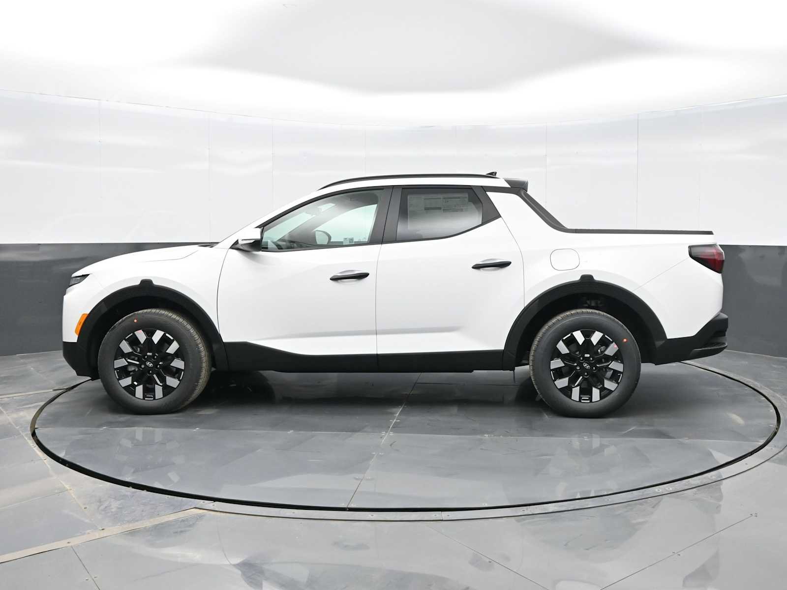 Certified 2025 Hyundai Santa Cruz SEL AWD/4WD image 5