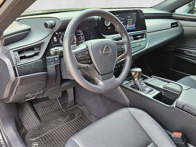 Used 2022 Lexus ES 350 w/ Premium Package FWD image 10