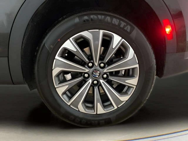 Used 2024 Buick Envision Preferred AWD/4WD image 93