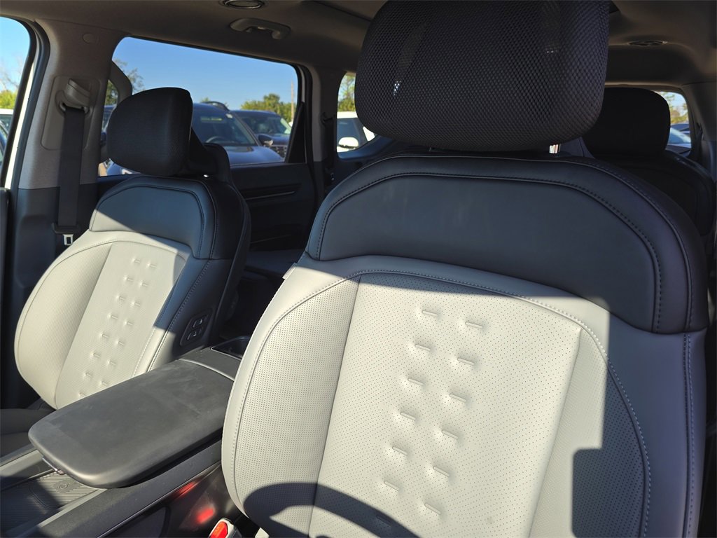 New 2026 Kia EV9 Wind image 24