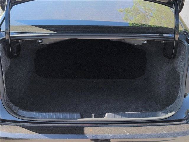 Used 2019 Volkswagen Jetta GLI FWD image 6