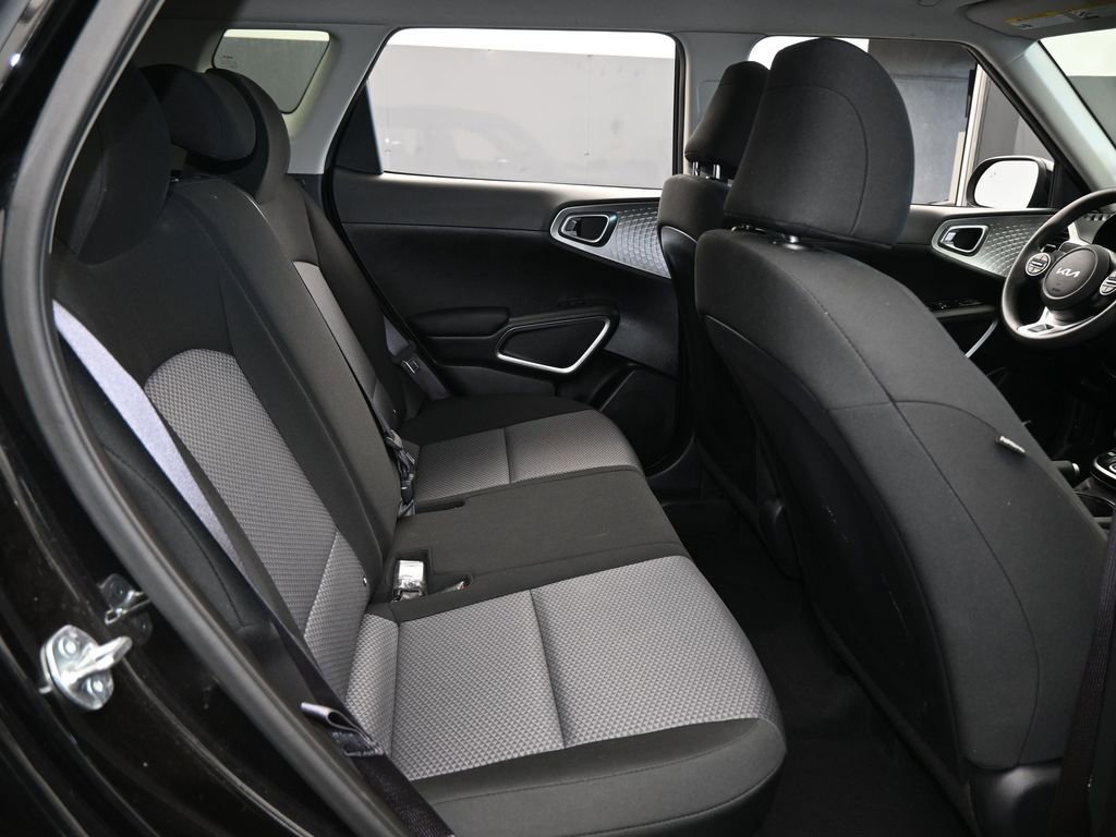 Used 2023 Kia Soul LX w/ Option Group 015 image 33