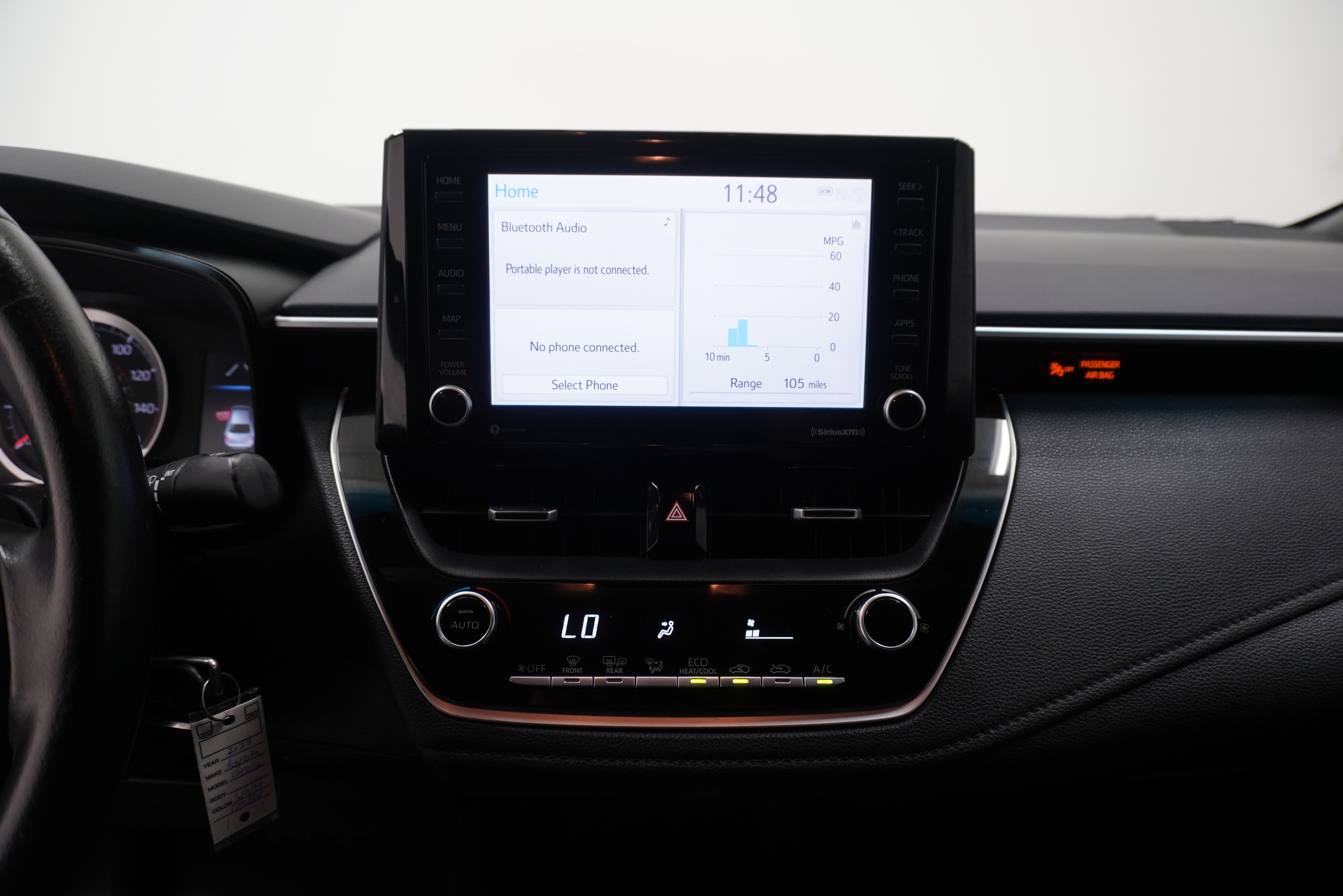 Used 2022 Toyota Corolla SE FWD image 17