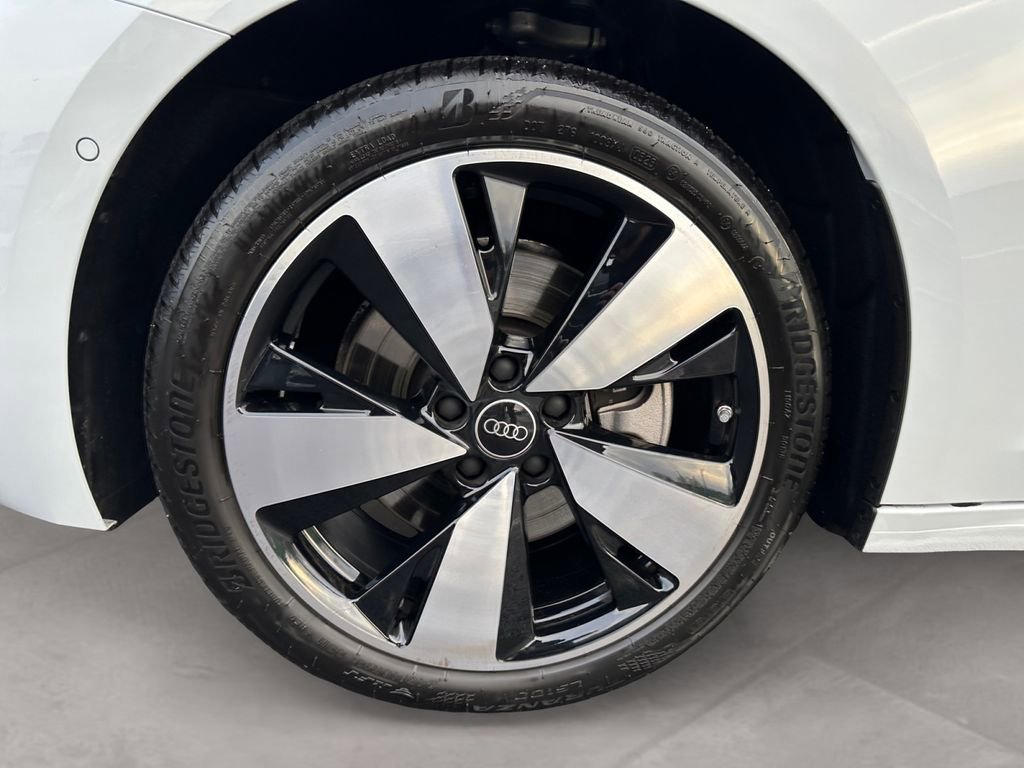 Used 2025 Audi A5 2.0T Premium Plus w/ Premium Plus image 14