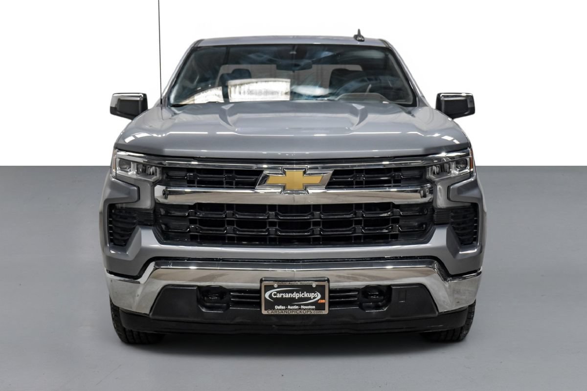 Used 2023 Chevrolet Silverado 1500 LT w/ Z71 Off-Road Package AWD/4WD image 3