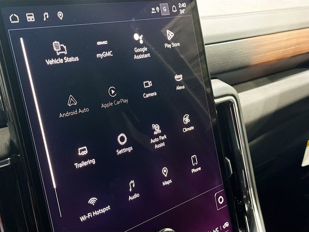 New 2025 GMC Yukon Denali w/ Denali Reserve Package image 14