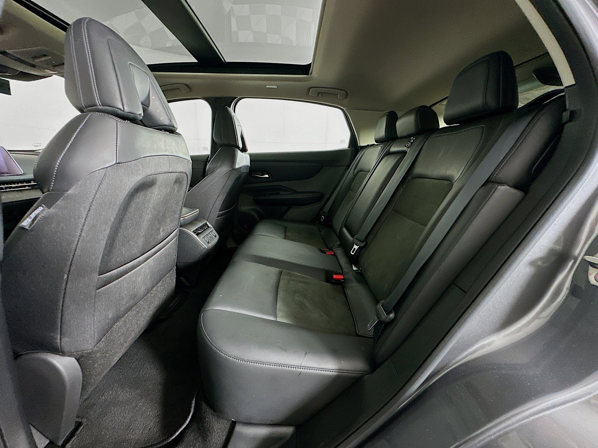 Used 2023 Nissan Ariya FWD image 28