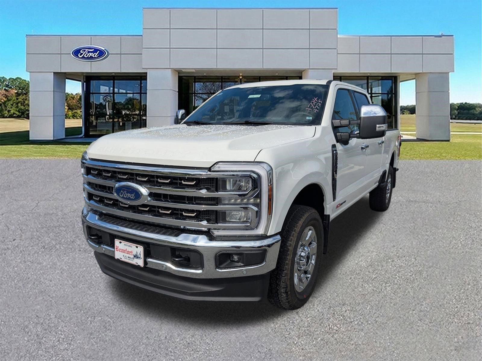 New 2025 Ford F350 King Ranch w/ Chrome Package AWD/4WD image 8