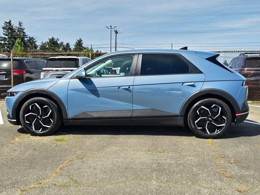 Used 2024 Hyundai Ioniq 5 SEL RWD image 4