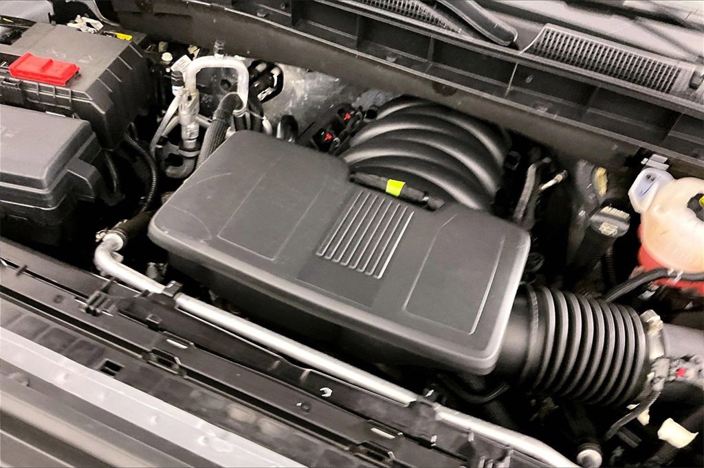 Used 2024 GMC Sierra 1500 AT4 w/ Technology Package image 32