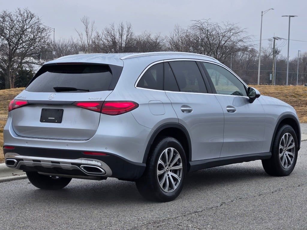 Used 2023 Mercedes-Benz GLC 300 4MATIC image 6