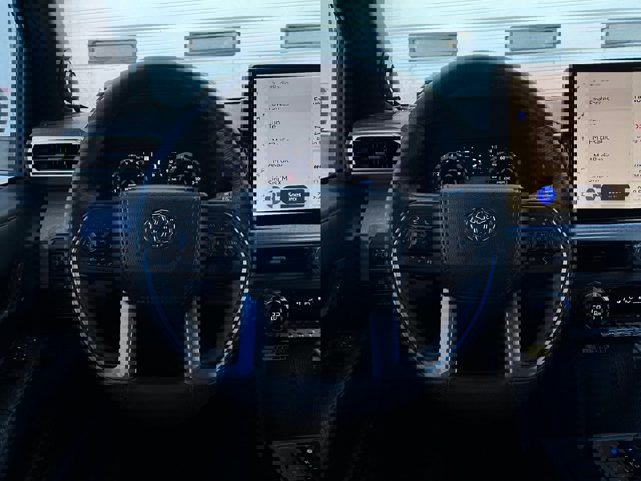 Used 2025 Toyota 4Runner Trailhunter image 43